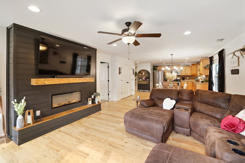 505 Cardinal Cir, Westmoreland, TN 37186