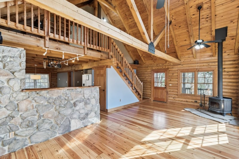 1140 Leatherwood Rd, White Bluff, TN 37187