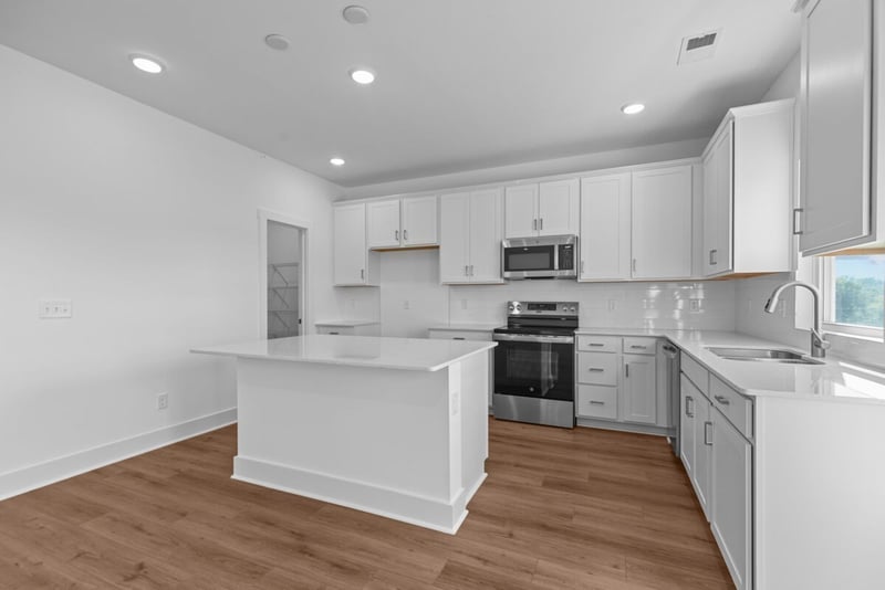 377 Kessel St, Lebanon, TN 37087