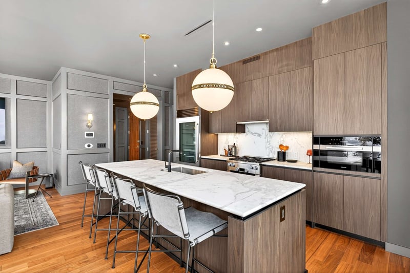 160 2nd Ave #2501, Nashville, TN 37201