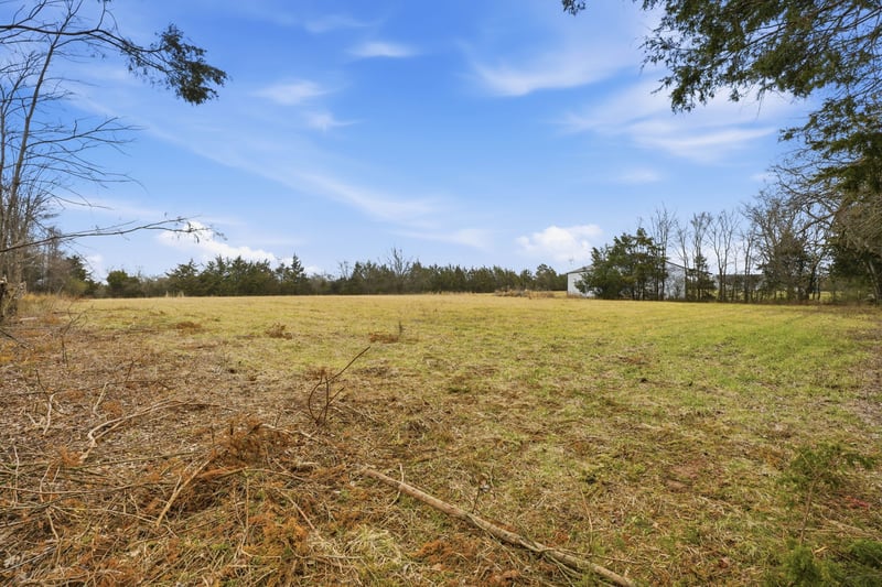 Shirley Rd, Smyrna, TN 37167