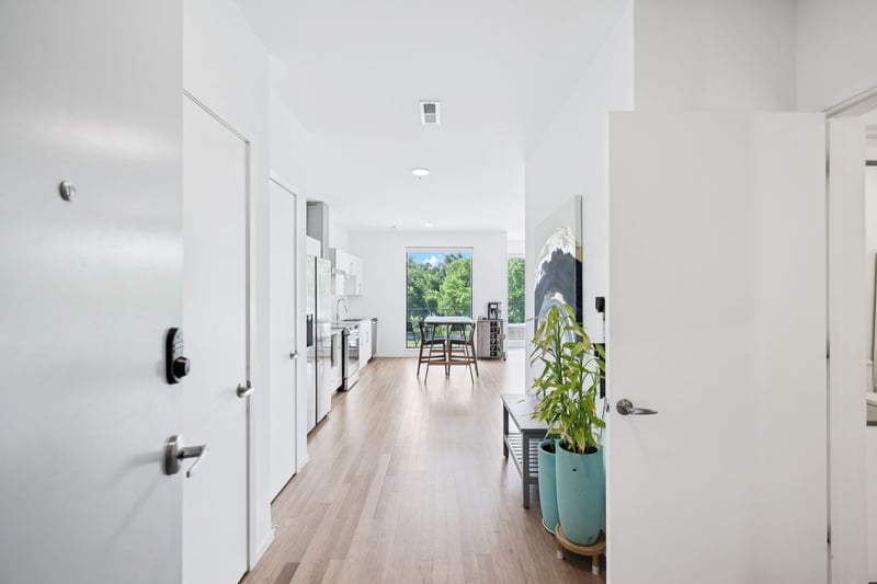 806 Olympic St #303, Nashville, TN 37203