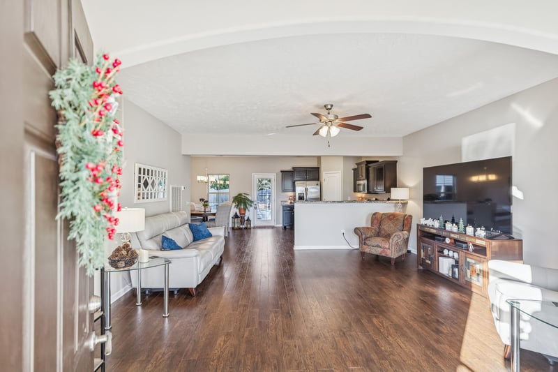 5302 Tony Lama Ln, Murfreesboro, TN 37128