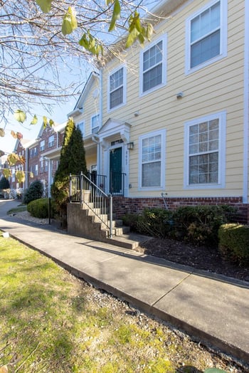 8662 Gauphin Pl, Nashville, TN 37211