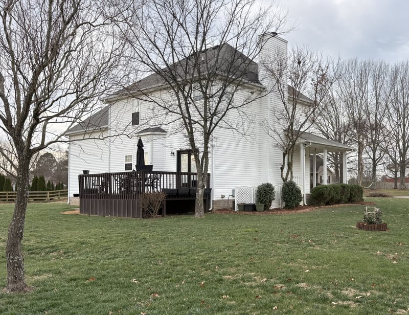 2710 Lydia Ct, Thompsons Station, TN 37179