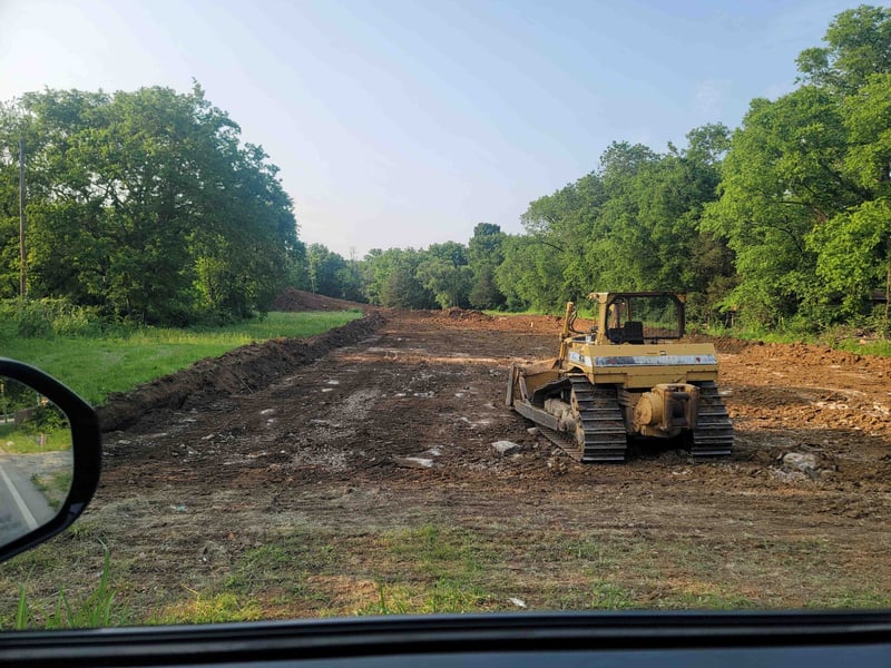 369 Ewing Dr, Nashville, TN 37207