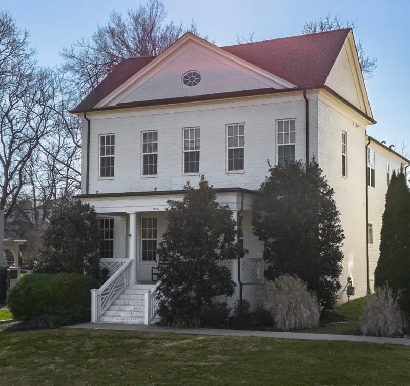 1915A Overhill Dr, Nashville, TN 37215