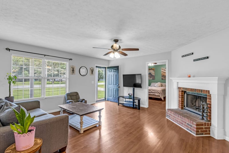 7426 Lone Eagle Dr, Murfreesboro, TN 37128