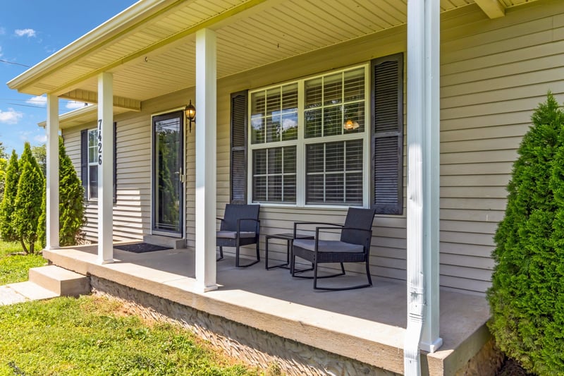 7426 Lone Eagle Dr, Murfreesboro, TN 37128