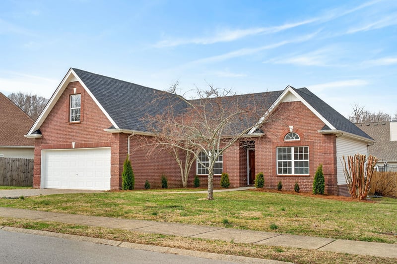 403 Foster Dr, White House, TN 37188