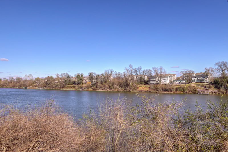 2319 Mcgavock Pike, Nashville, TN 37216