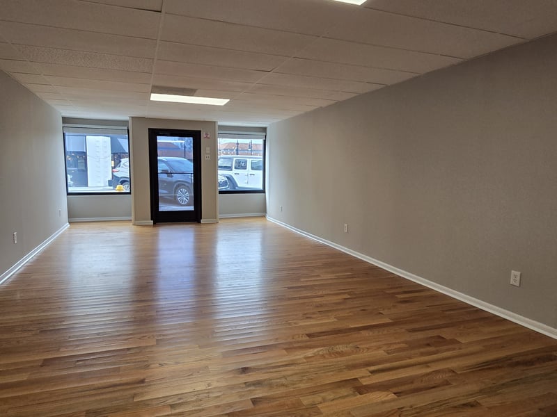 101 S Main St, Mount Pleasant, TN 38474