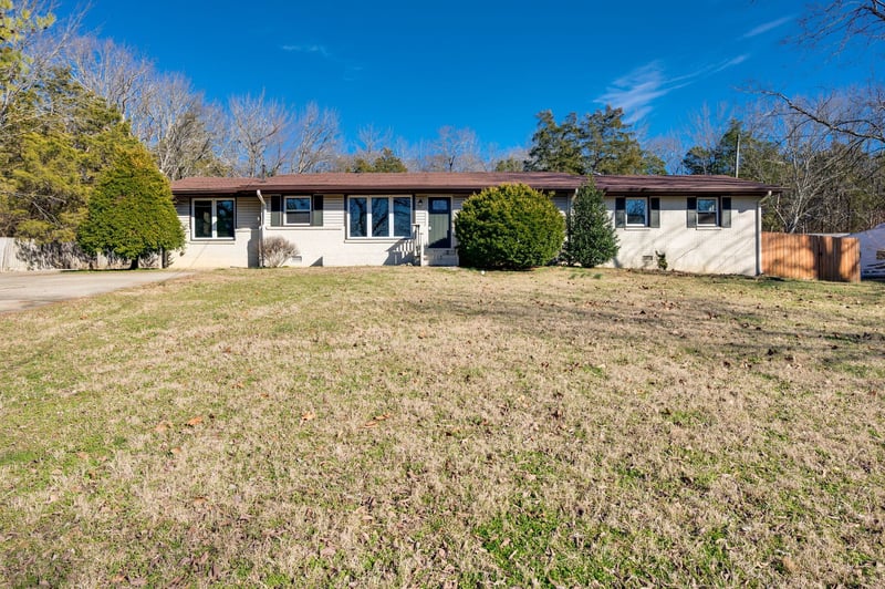 304 Kemper Dr, Madison, TN 37115