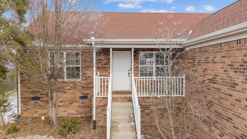 1006 Secretariat Dr, Mount Juliet, TN 37122