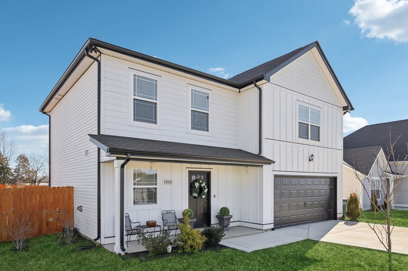 1010 Addler Dr, Springfield, TN 37172