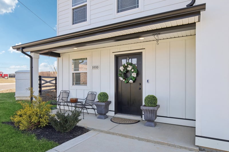 1010 Addler Dr, Springfield, TN 37172