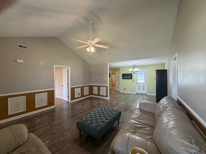 2938 Ridgewood Dr, Christiana, TN 37037