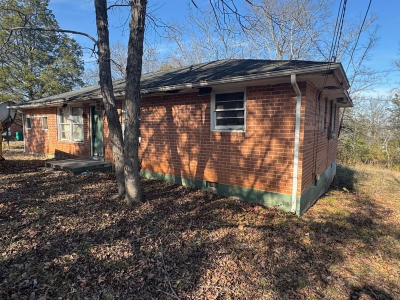 135 Fisk Dr, La Vergne, TN 37086