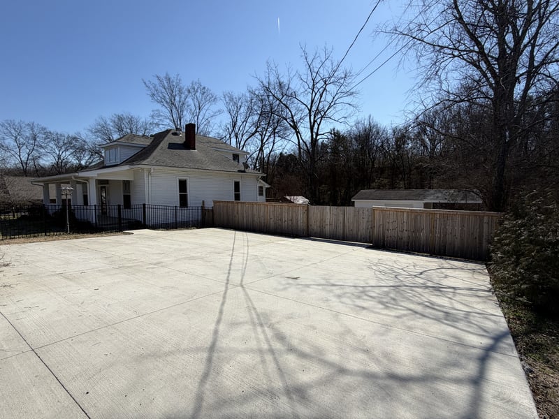 353 Tusculum Rd, Nashville, TN 37211