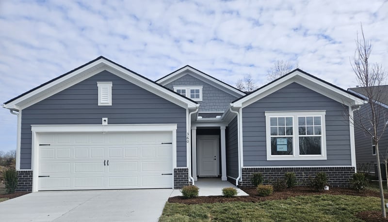 360 Stonehaus Cir, Antioch, TN 37013