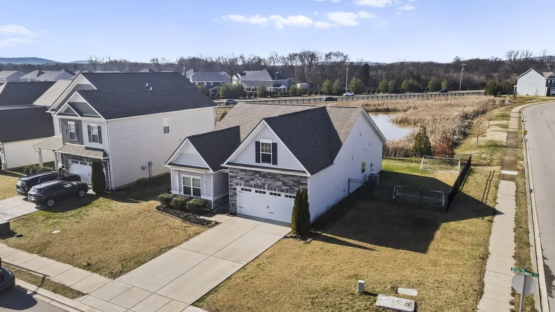 3222 Briar Chapel Dr, Murfreesboro, TN 37128