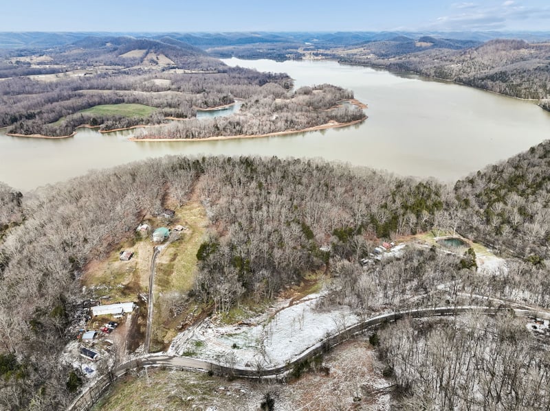Sullivan Bend Rd, Elmwood, TN 38560