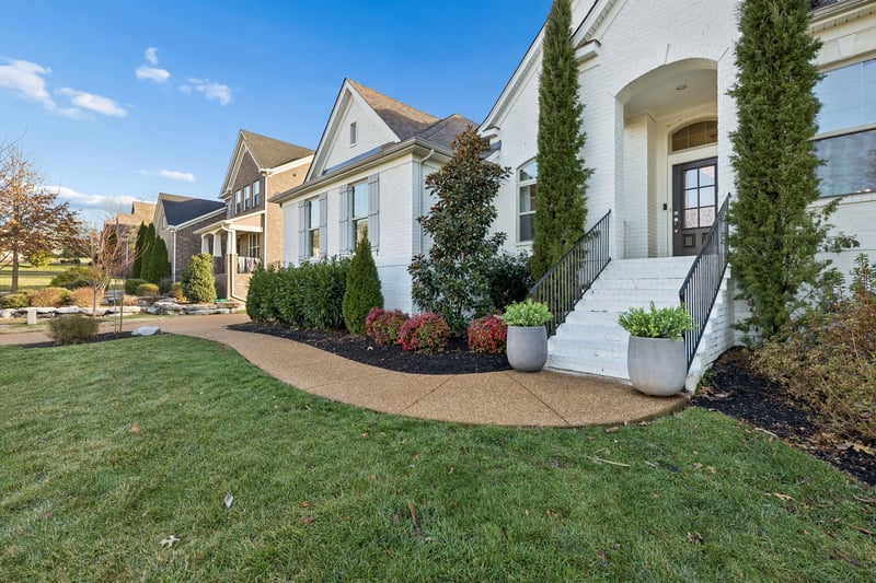 4205 Buckeye Ln, Arrington, TN 37014