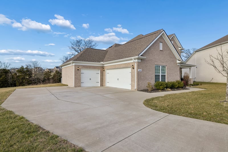 3000 Palladian Ln, Nolensville, TN 37135