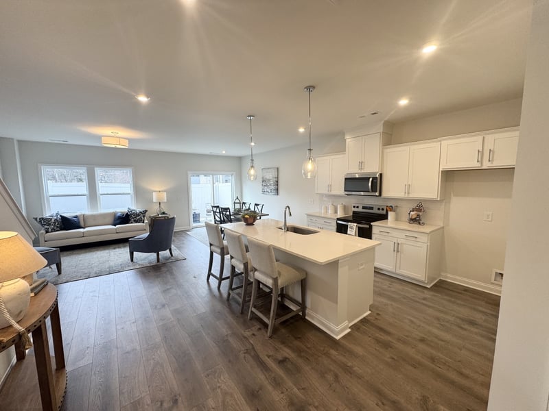 2202 Melk Ln, Columbia, TN 38401