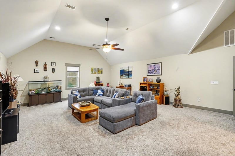 548 Strudwick Dr, Goodlettsville, TN 37072