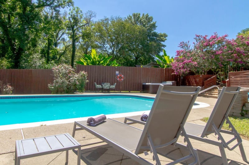 436 Foothill Dr, Nashville, TN 37217