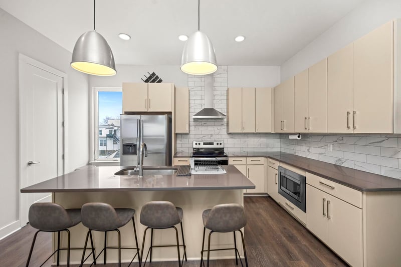 333 Douglas Ave #2, Nashville, TN 37207