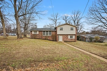 339 Bonnahurst Dr, Hermitage, TN 37076