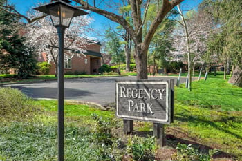 678 Timber Ln, Nashville, TN 37215