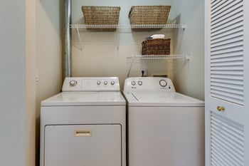 638 Saint Jules Ln, Nashville, TN 37211