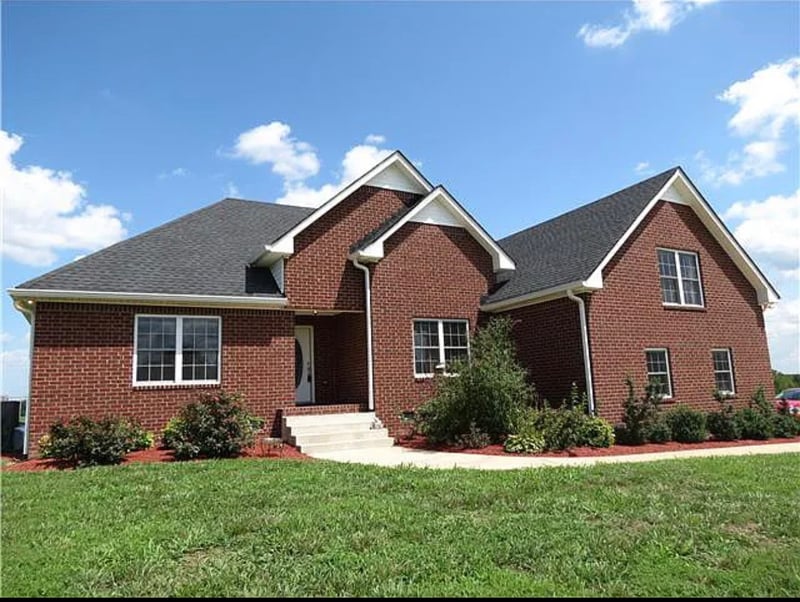 1014 Heritage Hills Dr, Cedar Hill, TN 37032