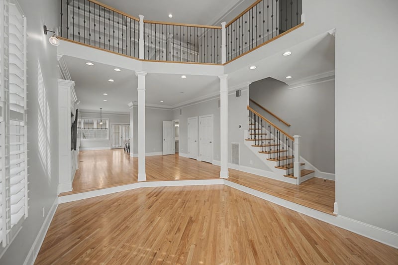 2102B Sharondale Dr, Nashville, TN 37215