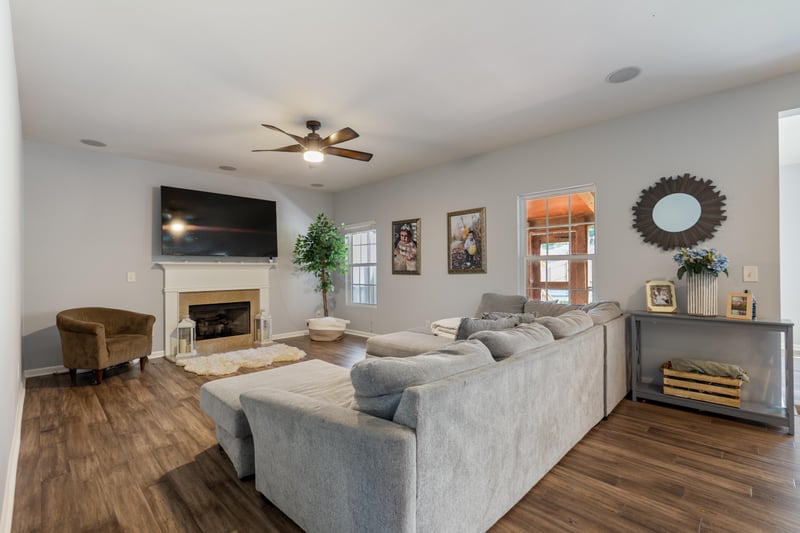 636 Wolfeboro Ln, Nashville, TN 37221