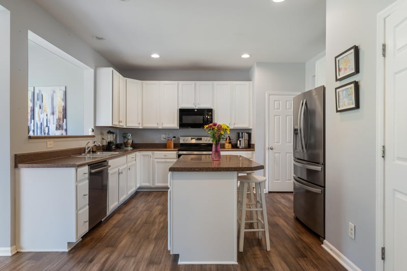 636 Wolfeboro Ln, Nashville, TN 37221