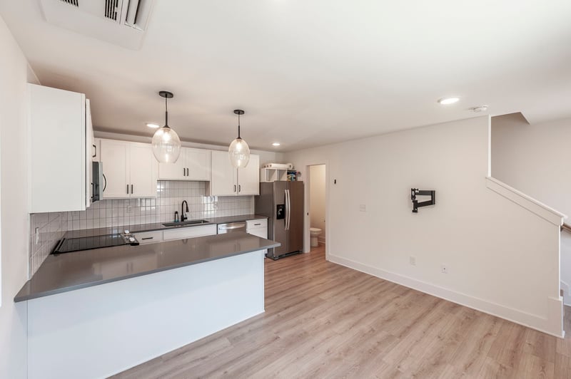 102 Duke St #24, Nashville, TN 37207