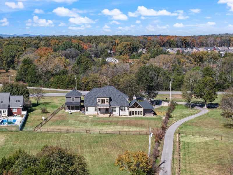 4999 Crescent Ln, Murfreesboro, TN 37128