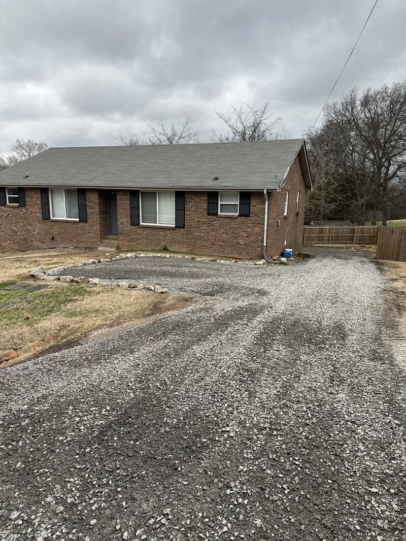 8127 Bonnafair Dr, Hermitage, TN 37076