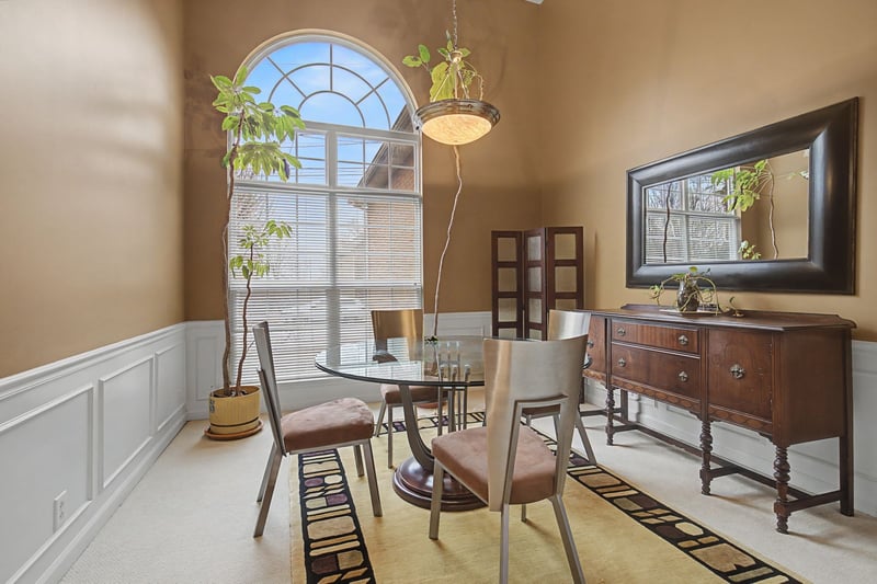 6744 Sugar Hill Dr, Nashville, TN 37211