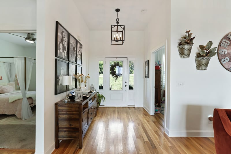 1711 Aster Dr, Columbia, TN 38401