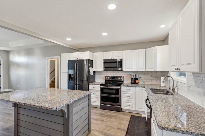 102 Cypress Ct, White House, TN 37188