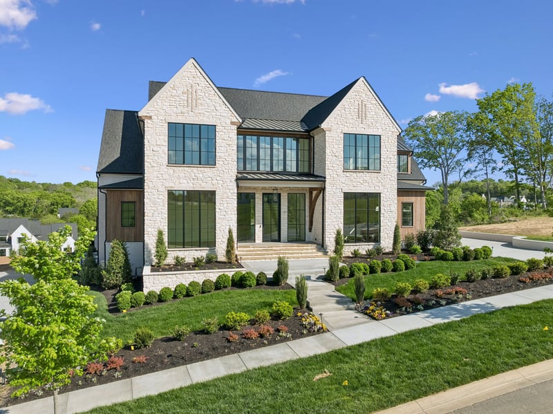 8745 Weller Ln, College Grove, TN 37046