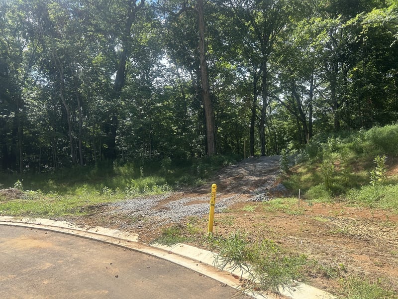 5732 Nola Dr, Arrington, TN 37014