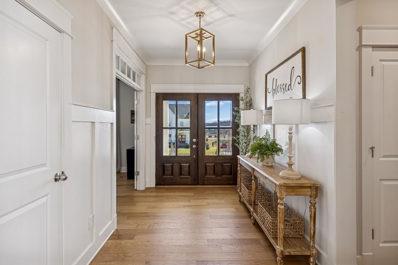 7020 Fiddlers Glen Dr, Arrington, TN 37014