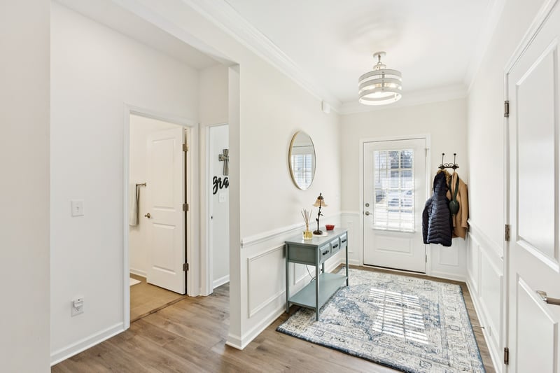 121 Gatwick Dr, Lebanon, TN 37087