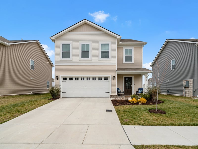 562 Torrey Pines Ln, Lebanon, TN 37087